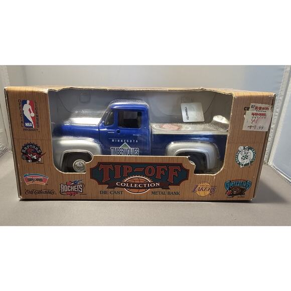 1995 Ertl Collectibles Tip-Off Collection MN Timberwolves Ford Pickup Truck Bank - Picture 1 of 9